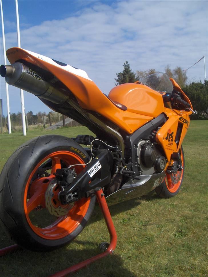 Honda CBR 600 RR (banejern) **SLOGT** billede 2