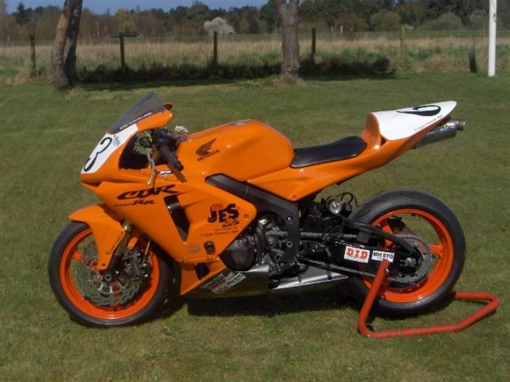 Honda CBR 600 RR (banejern) **SLOGT** billede 5