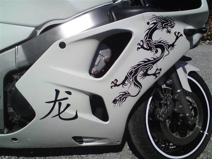 Kawasaki ZX6R  (SOLGT) billede 3