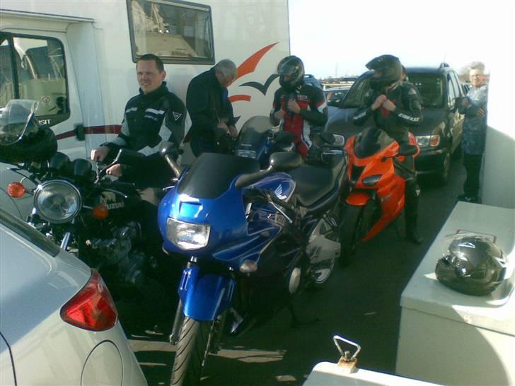 Honda CBR 600 F - SOLGT - Hondaen på færgen mellem Hals & Egense billede 12