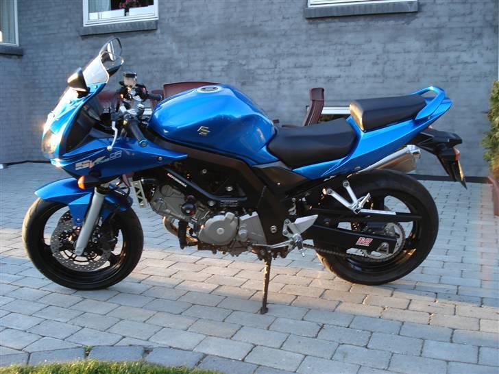 Suzuki SV 650S SOLGT billede 2