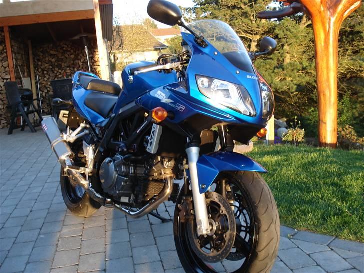 Suzuki SV 650S SOLGT billede 3
