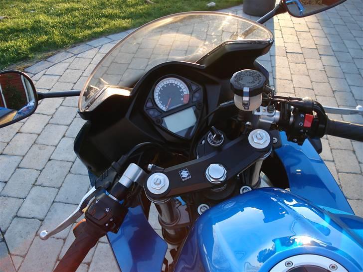 Suzuki SV 650S SOLGT billede 5