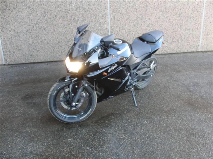 Kawasaki 250R - solgt billede 8