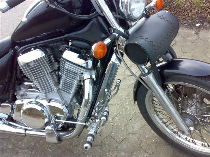 Suzuki intruder billede 10