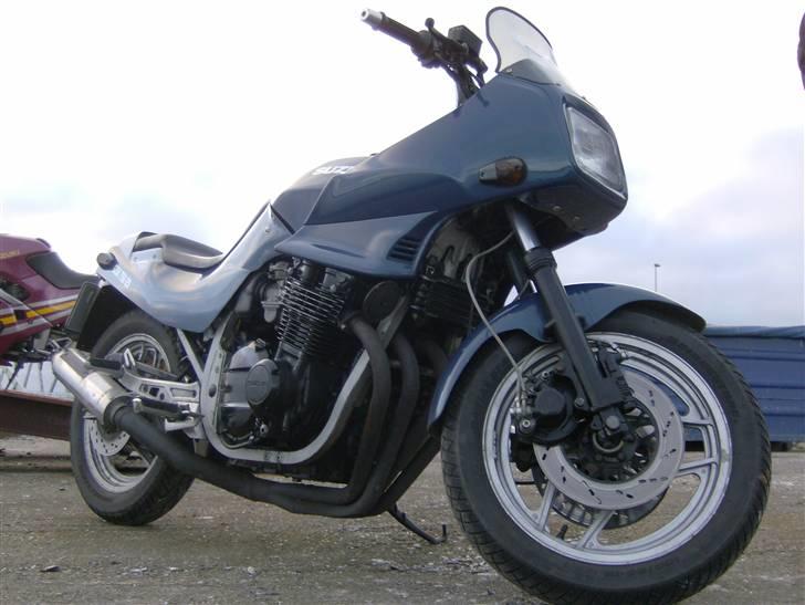 Suzuki GSX 750 es billede 3