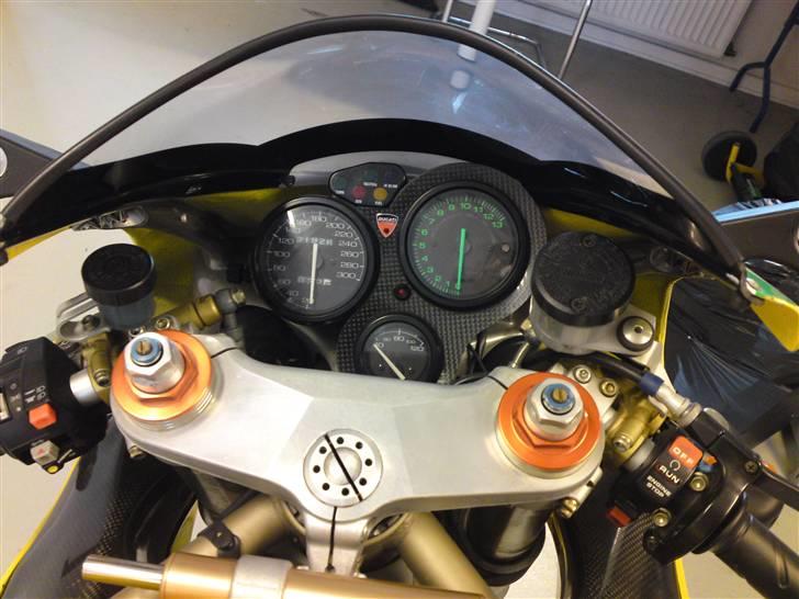 Ducati 748SP - solgt billede 16
