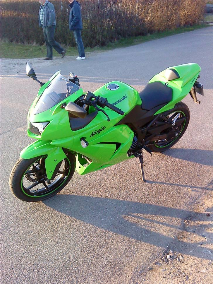 Kawasaki ninja 250r billede 2