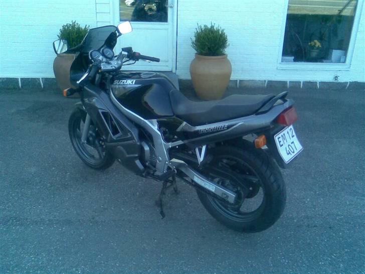 Suzuki gs 500 solgt billede 3