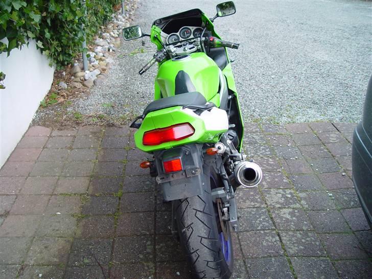 Kawasaki ZX6R  (SOLGT) - Sådan så den ud lige da jeg købte den...inden "ombygningen" billede 13