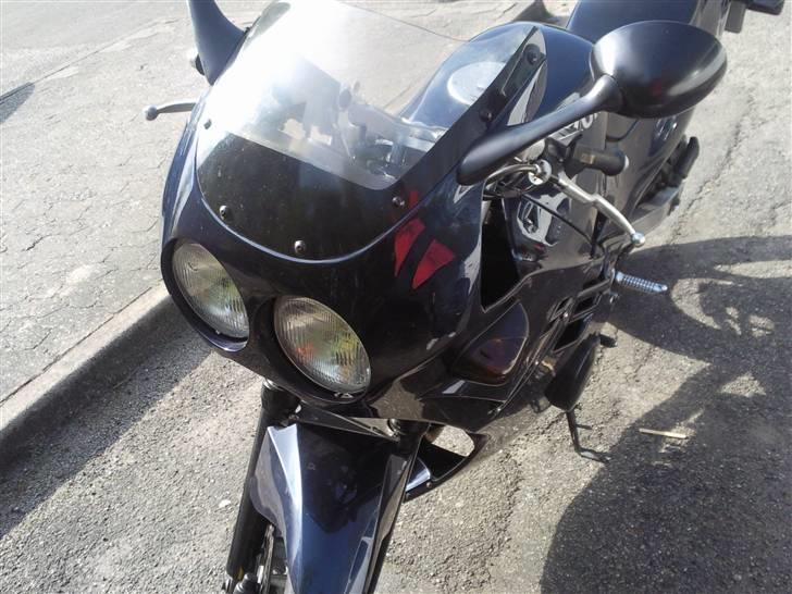 Suzuki GSX-R 250 1991  SOLGT  billede 8