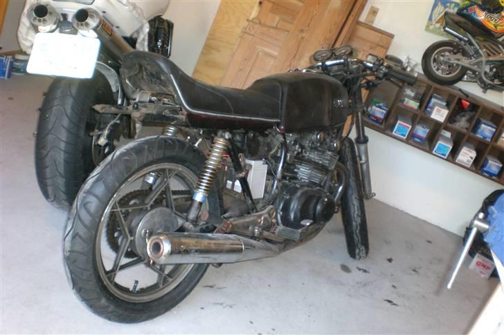 Suzuki gs 450 E (geden) -cafe - det nye bagdæk  billede 9