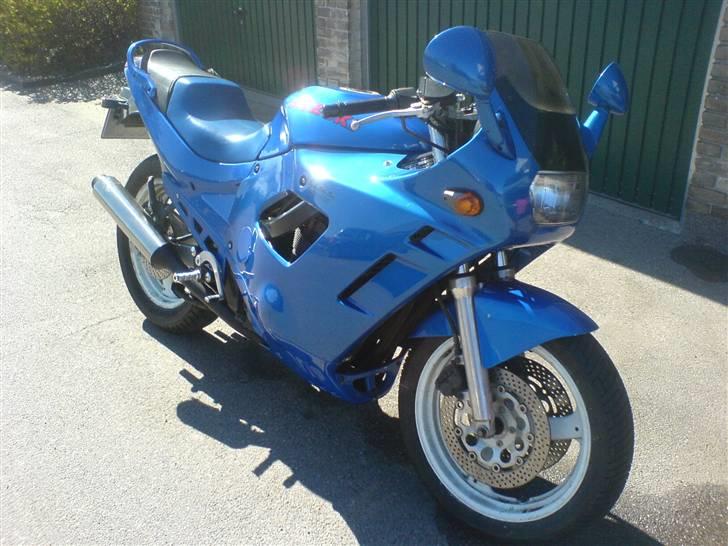 Suzuki GSX 600 F (SOLGT) billede 10