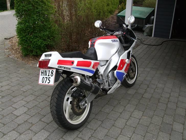 Yamaha FZR 1000 EXUP billede 2