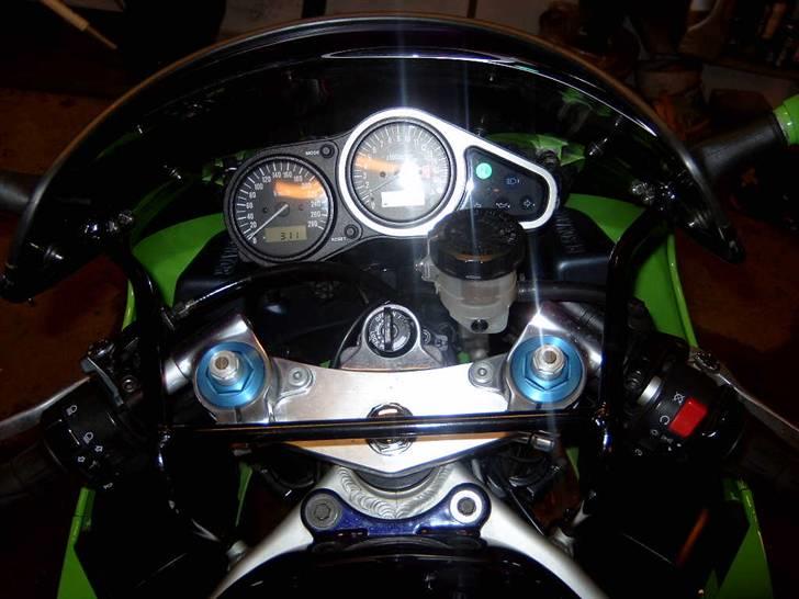 Kawasaki ZX6R Ninja   (solgt) billede 8