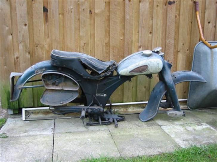 NSU Standart Max - Var ikke min mening at sætte den i stand billede 2