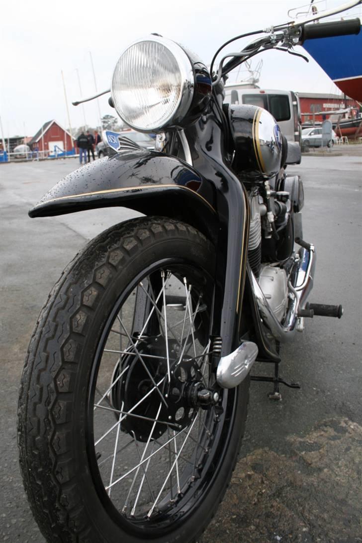 NSU Standart Max - Klassisk i sort med sorte felge...(I tyskland kun man ikke får den med crome i starten) billede 4