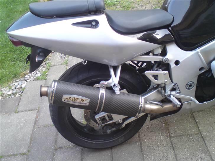 Suzuki GSXR 600 SRAD - Solgt billede 2