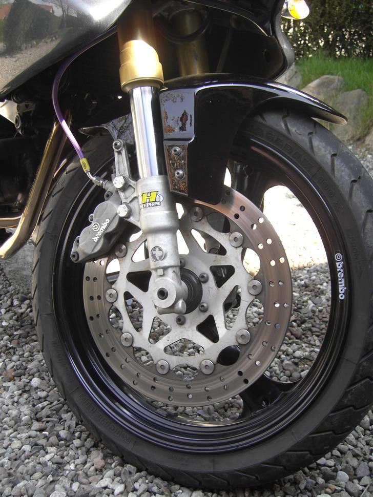 Yamaha SZR660 Belgarda (sælges) - Hyperpro i forgaflen og HEL til bremserne billede 3