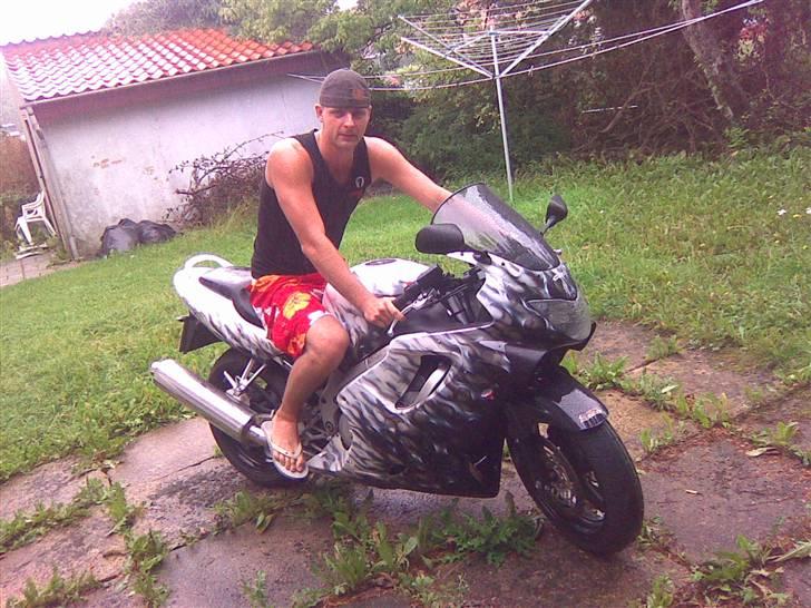 Honda cbr 600 F4  billede 2