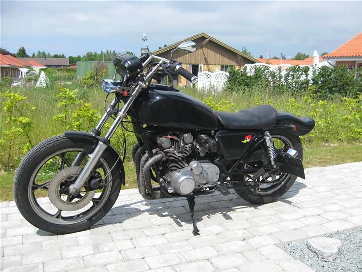 Suzuki GS550e  solgt billede 2