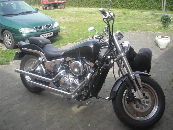 Suzuki VZ800 Marauder (total skadet) billede 2