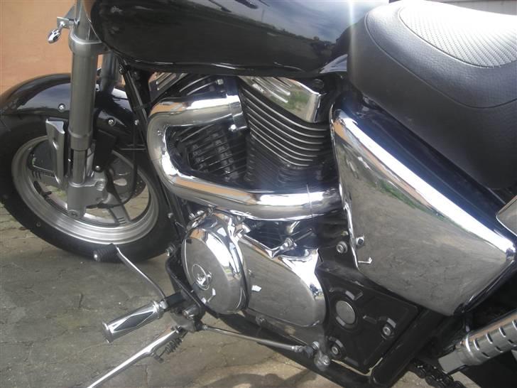 Suzuki VZ800 Marauder (total skadet) billede 5