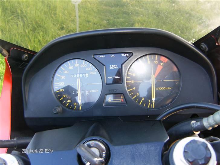 Honda vf 500f solgt billede 4