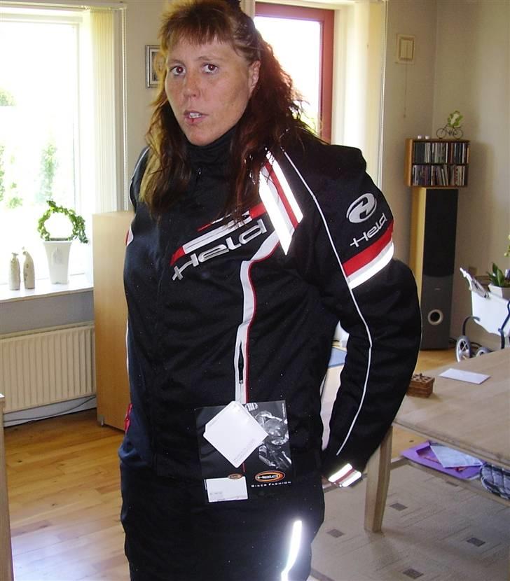 Kawasaki ZX6R - Min nye dragt er kommet hjem billede 3