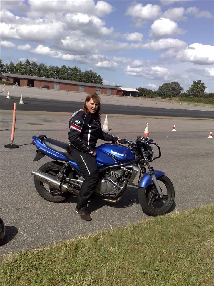 Kawasaki ZX6R - Kawasaki  ER5 billede 4