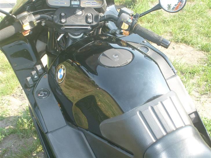 BMW K1 billede 14