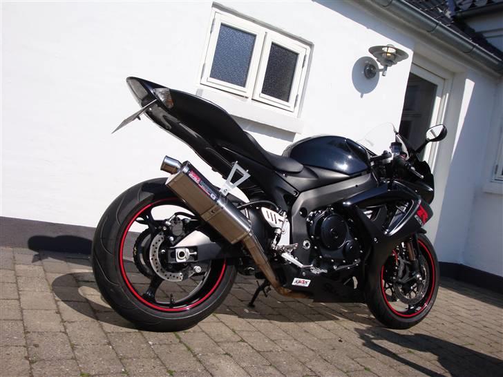 Suzuki GSXR 750 K7 billede 12