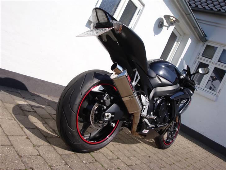 Suzuki GSXR 750 K7 billede 14