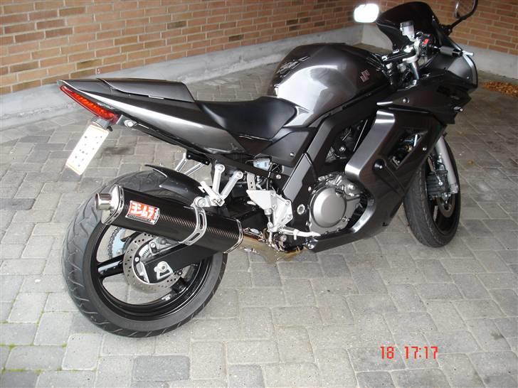 Suzuki SV650sak8 billede 1