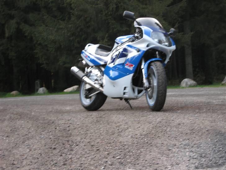 Suzuki Gsxr 750 SOLGT billede 13