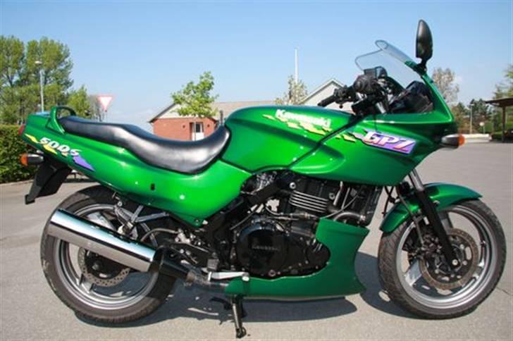 Kawasaki GPZ 500S billede 1