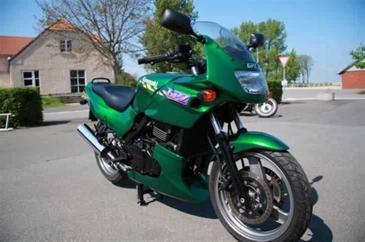 Kawasaki GPZ 500S billede 2