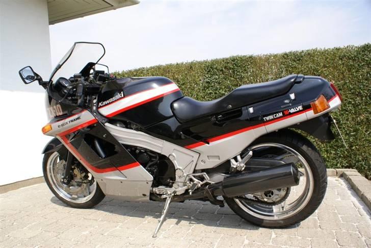 Kawasaki ZX10 (SOLGT) billede 3