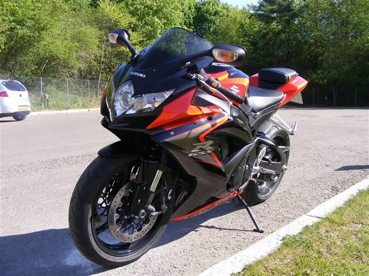 Suzuki GSXR750R solgt billede 4