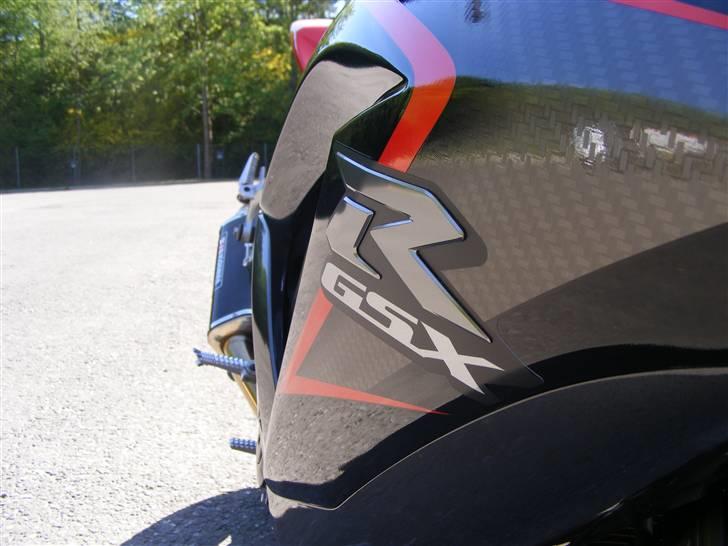 Suzuki GSXR750R solgt billede 9