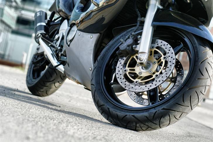 Suzuki GSX 750 F *solgt* billede 5