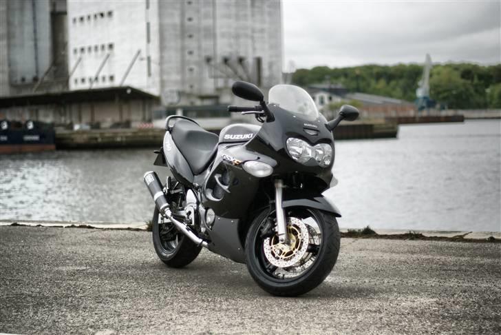 Suzuki GSX 750 F *solgt* billede 7