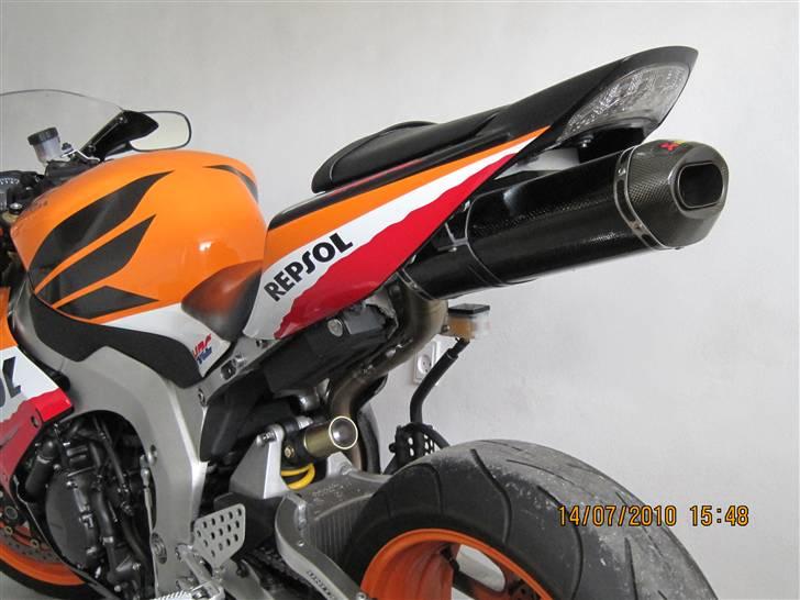 Honda cbr 1000 rr TILSALG billede 2
