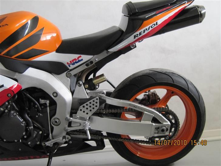 Honda cbr 1000 rr TILSALG billede 4
