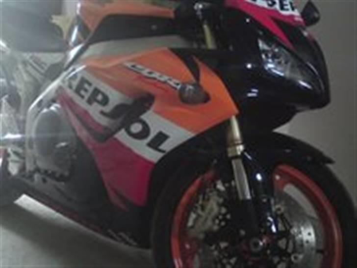 Honda cbr 1000 rr TILSALG billede 5