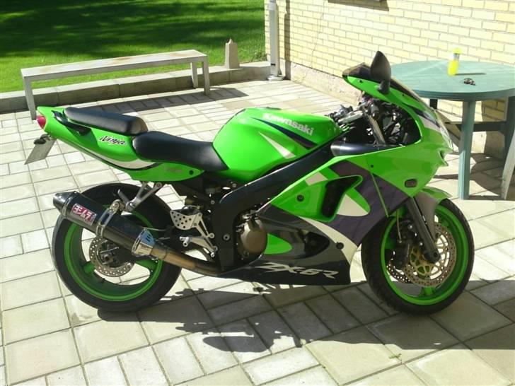 Kawasaki ZX6R billede 2