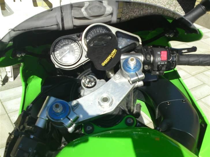 Kawasaki ZX6R - Kåbe stativ lavet i samme stil, som på zx6r ´04 til ´06. billede 5