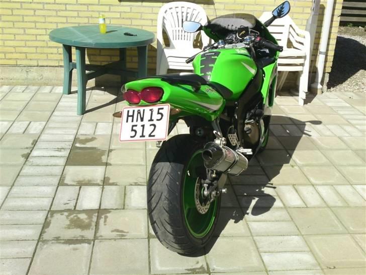 Kawasaki ZX6R billede 6