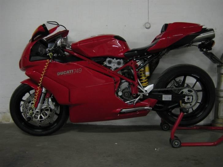 Ducati 749 billede 8