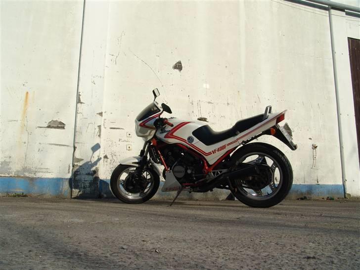 Honda vf 400f   Solgt, desværre billede 3
